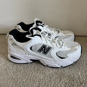 New Balance 530 White/Black Sneaker Tennis Shoes